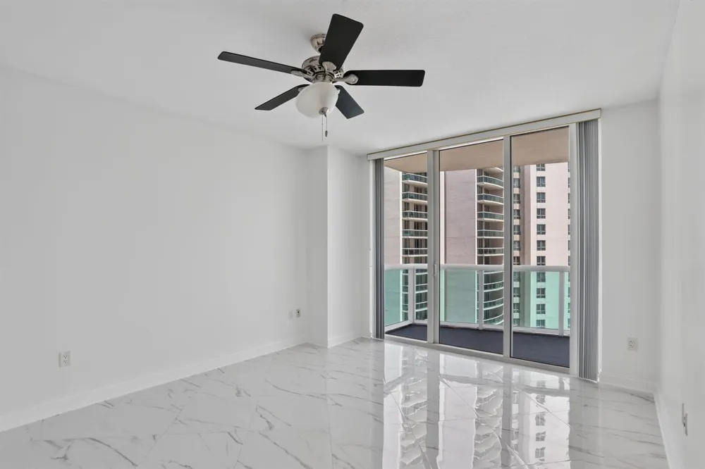 231 RIVERSIDE DRIVE #1108-1 