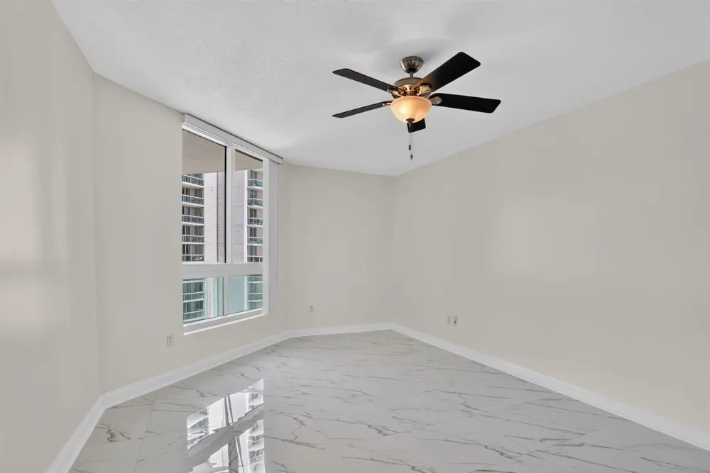 231 RIVERSIDE DRIVE #1108-1 