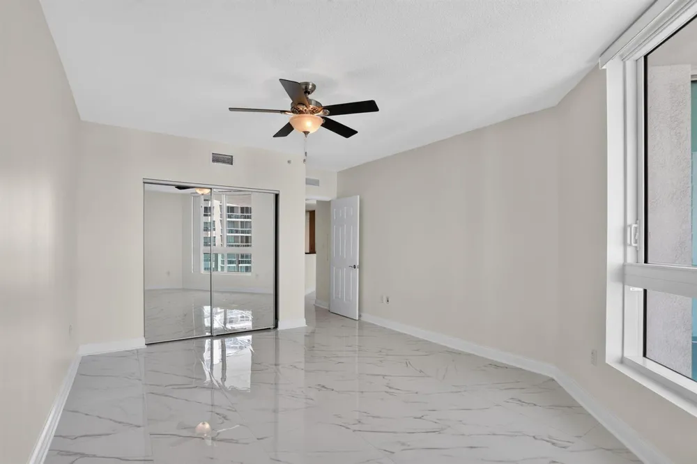 231 RIVERSIDE DRIVE #1108-1 
