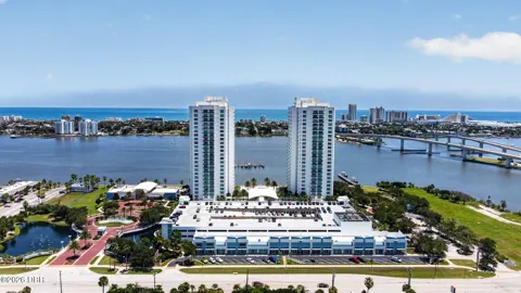 231 Riverside Drive