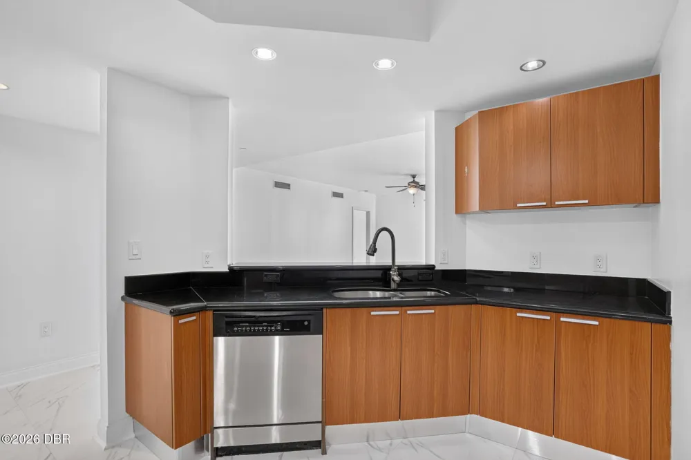 231 Riverside Drive Holly Hill, FL 32117