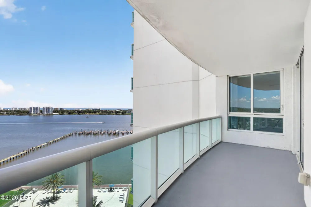 231 Riverside Drive Holly Hill, FL 32117