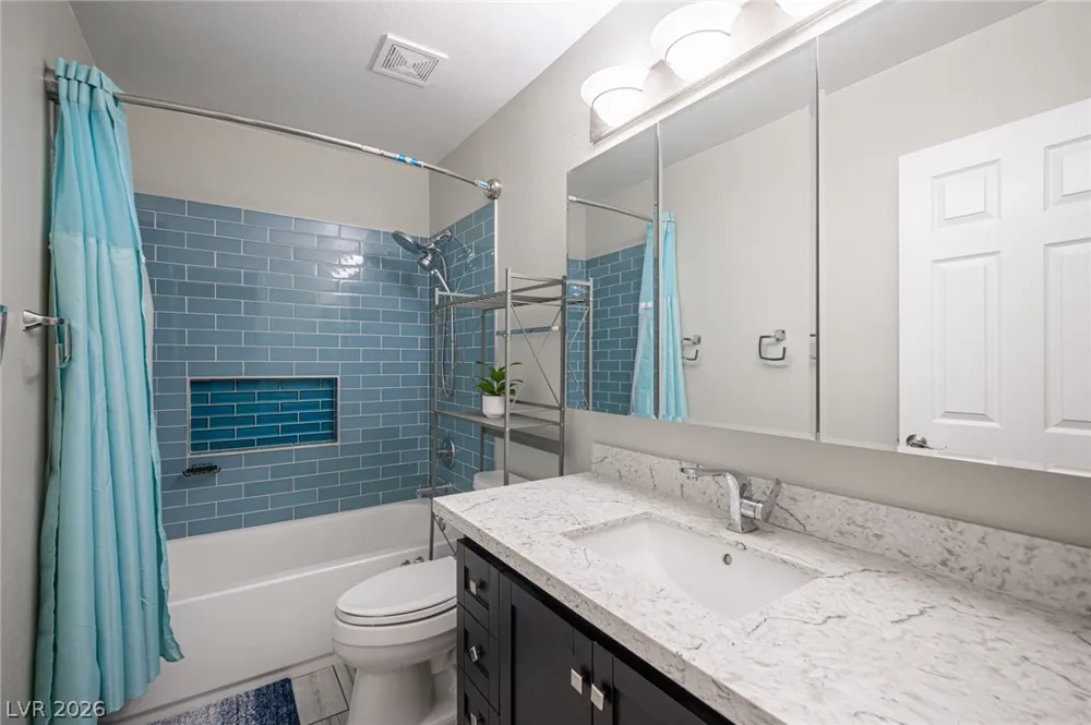 3725 Shanagolden Street Las Vegas, NV 89129