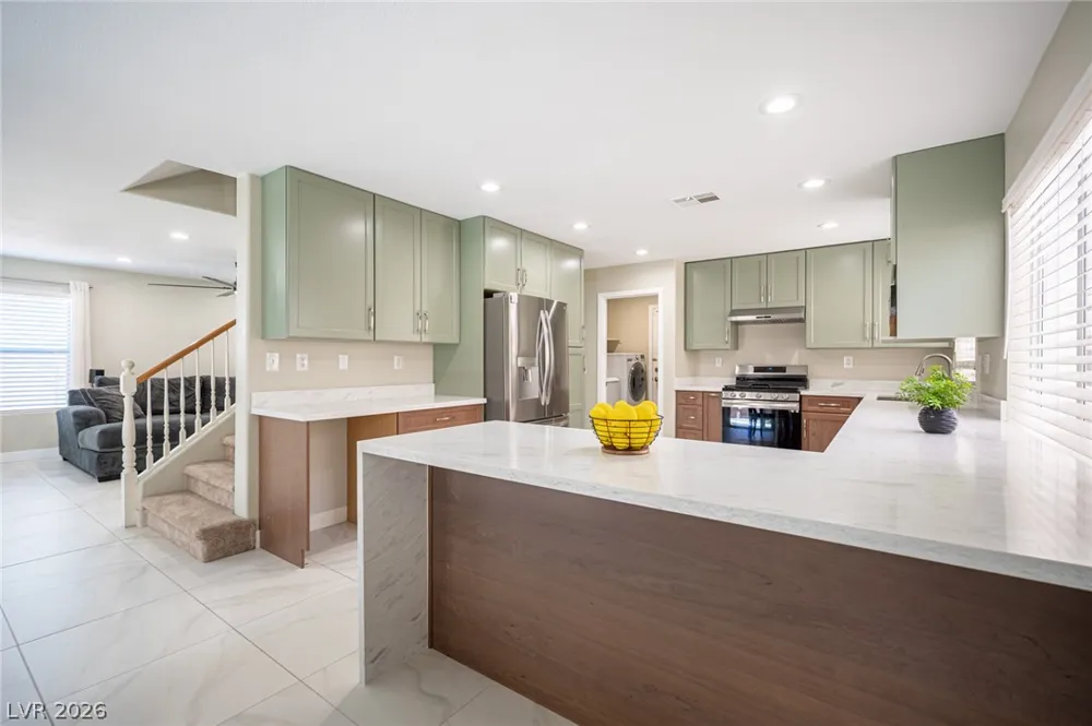 3725 Shanagolden Street Las Vegas, NV 89129