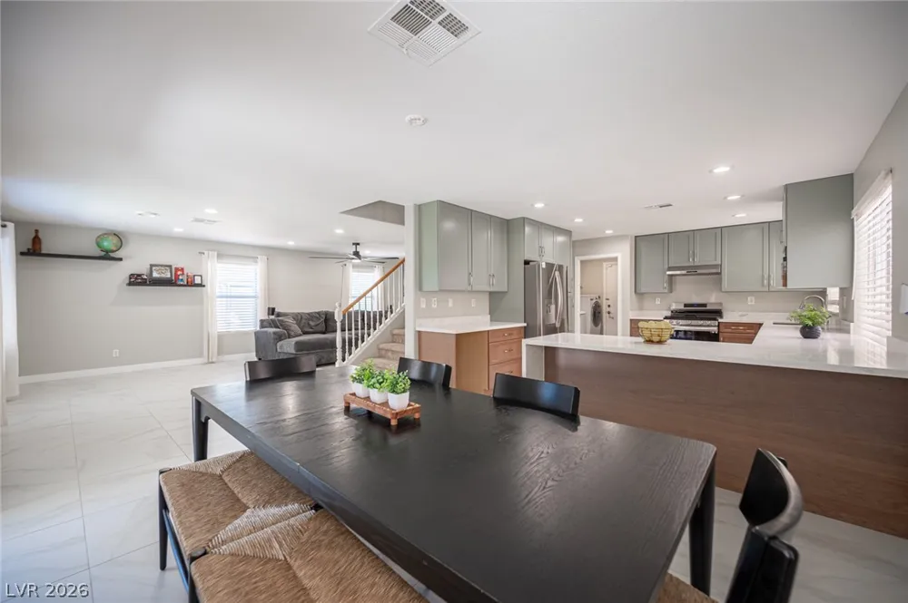 3725 Shanagolden Street Las Vegas, NV 89129