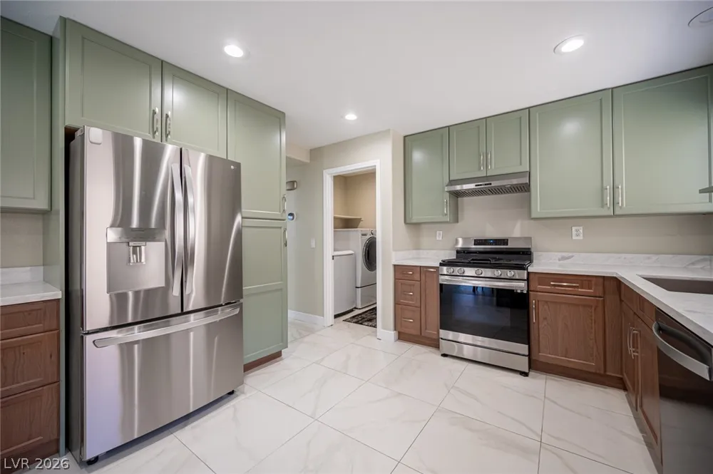3725 Shanagolden Street Las Vegas, NV 89129