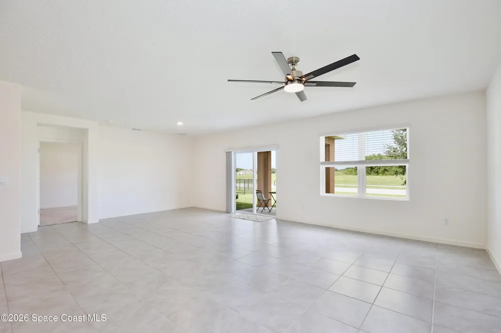 3020 Burrowing Owl Drive Mims, FL 32754