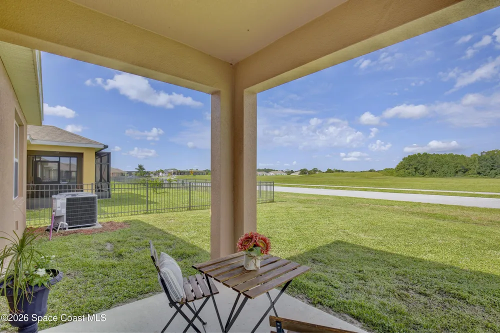 3020 Burrowing Owl Drive Mims, FL 32754