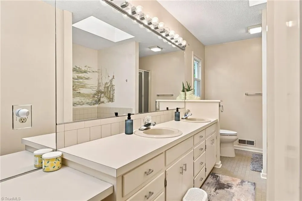 100 Brandon Court Lexington, NC 27295