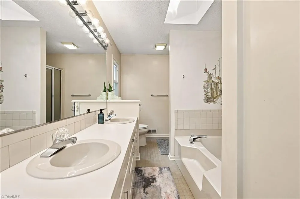 100 Brandon Court Lexington, NC 27295