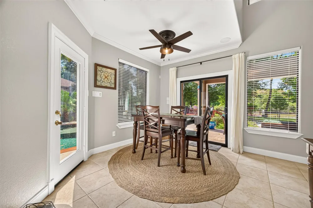 11436 Grand Pine Drive Montgomery, TX 77356