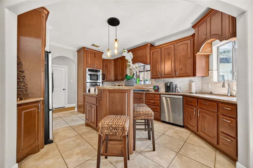 11436 Grand Pine Drive Montgomery, TX 77356