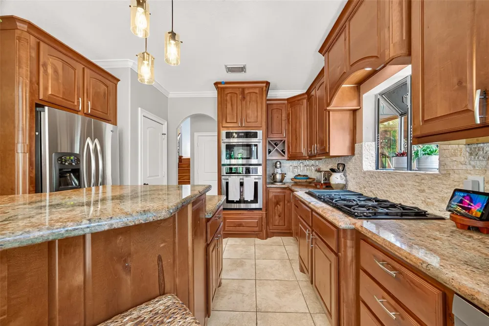 11436 Grand Pine Drive Montgomery, TX 77356