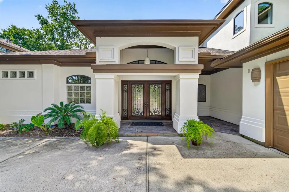 11436 Grand Pine Drive Montgomery, TX 77356