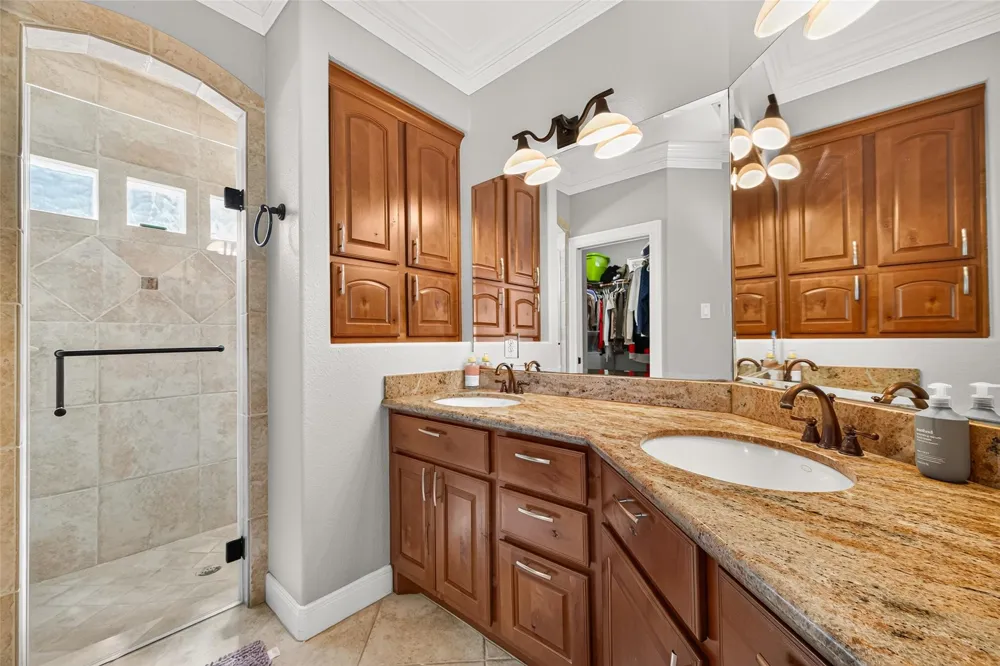 11436 Grand Pine Drive Montgomery, TX 77356