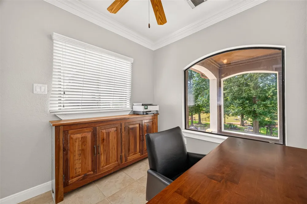 11436 Grand Pine Drive Montgomery, TX 77356
