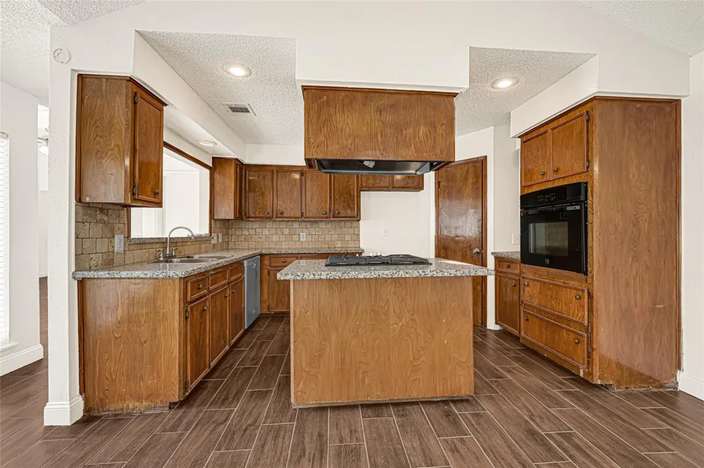 4222 Wildacres Drive Houston, TX 77072