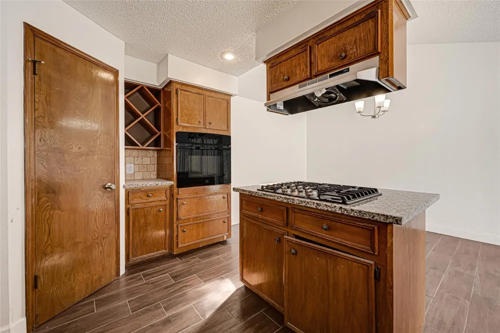 4222 Wildacres Drive Houston, TX 77072