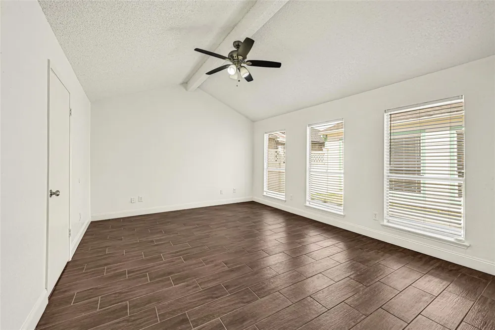 4222 Wildacres Drive Houston, TX 77072