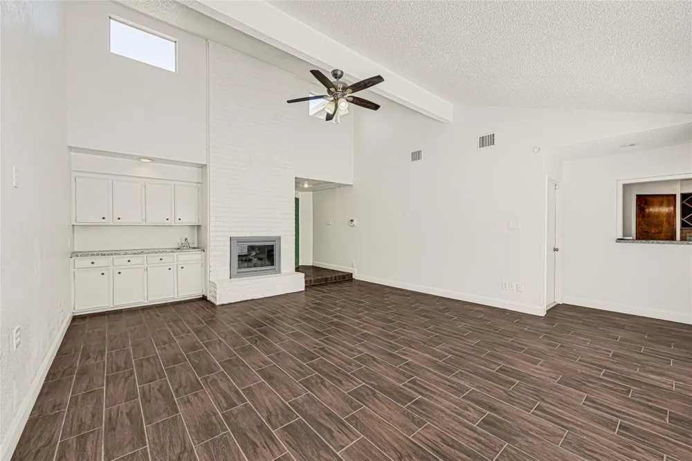 4222 Wildacres Drive Houston, TX 77072