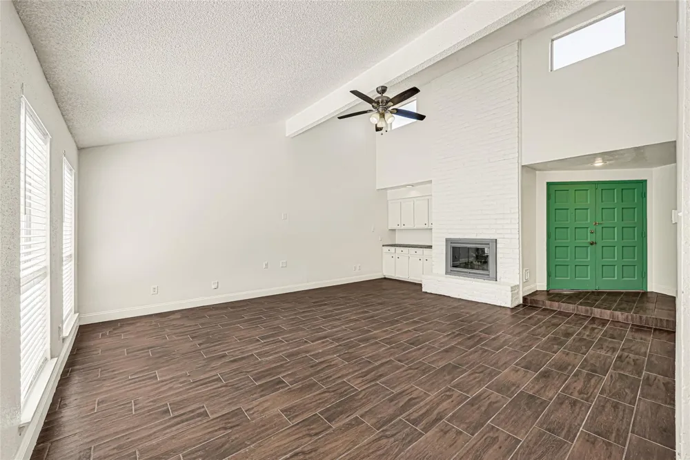 4222 Wildacres Drive Houston, TX 77072