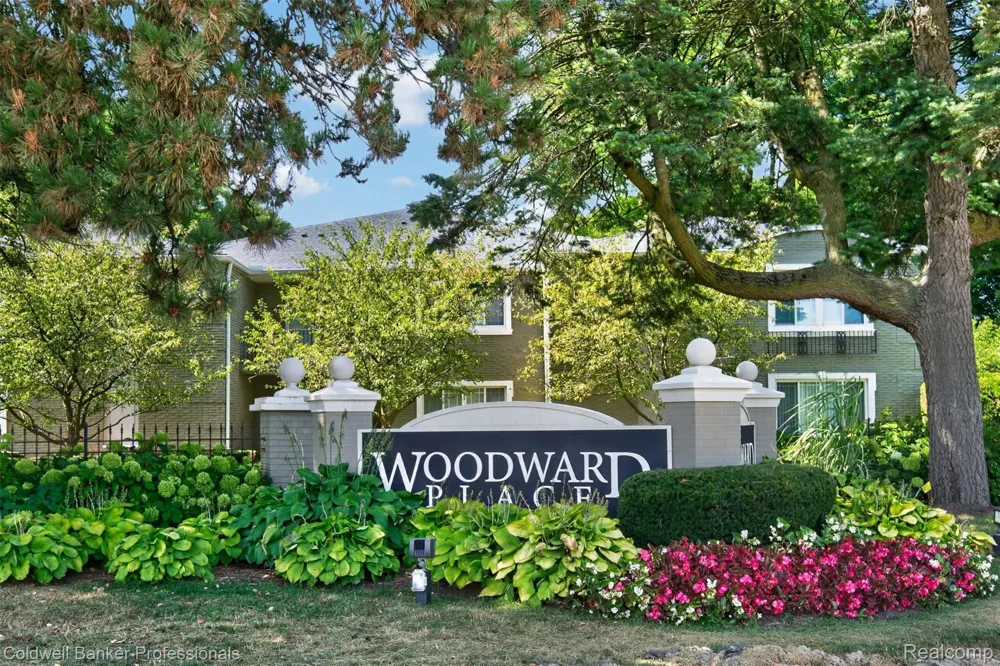 1111 OLD WOODWARD AVENUE #17 Birmingham City, MI 48009