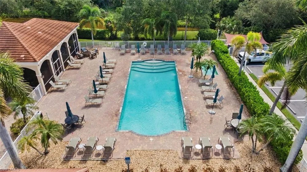 4420 Botanical Place Circle #402 Naples, FL 34112