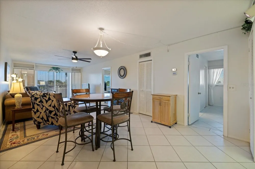 649 TAMIAMI TRAIL S #301 Venice, FL 34285