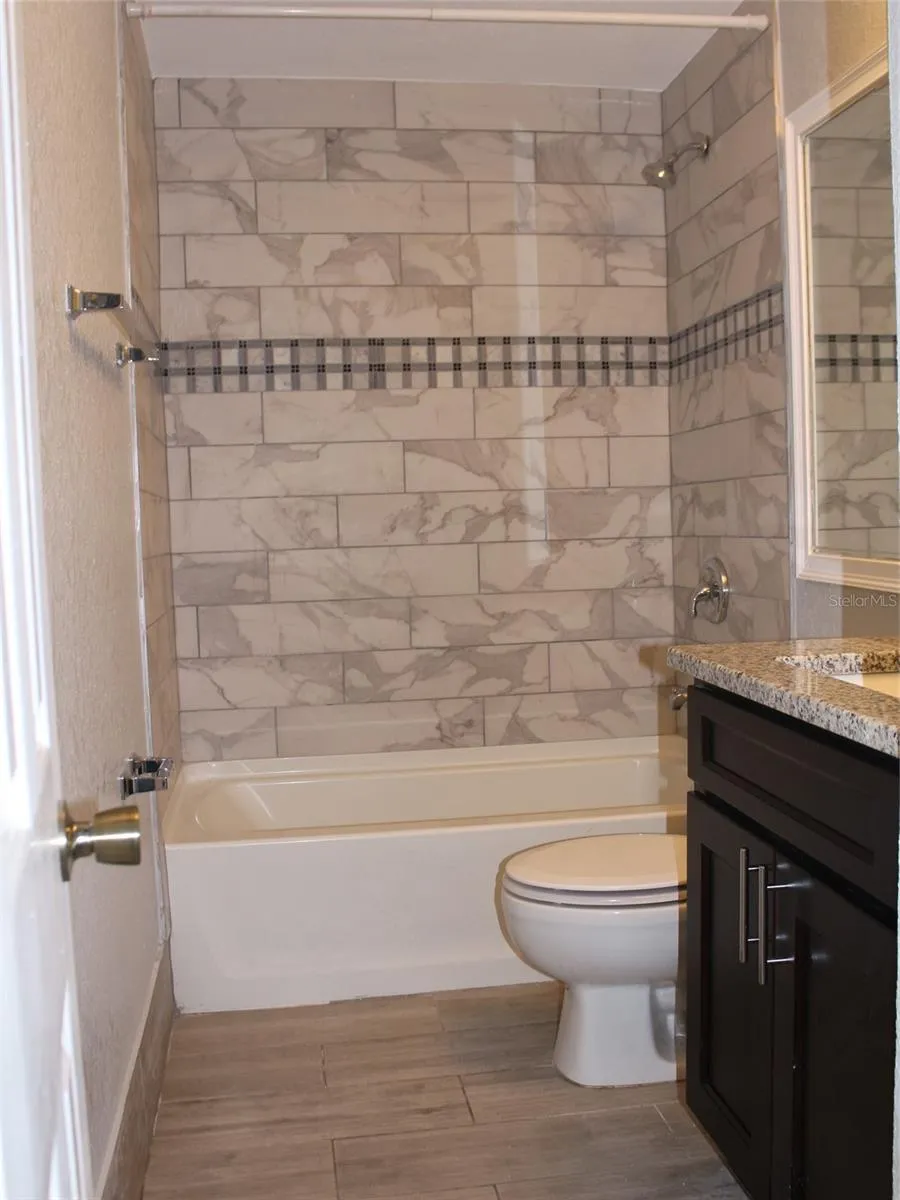 794 RIDENHOUR CIRCLE #794 Orlando, FL 32809