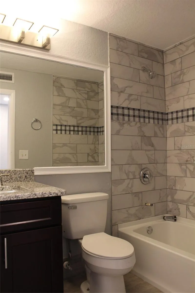 794 RIDENHOUR CIRCLE #794 Orlando, FL 32809