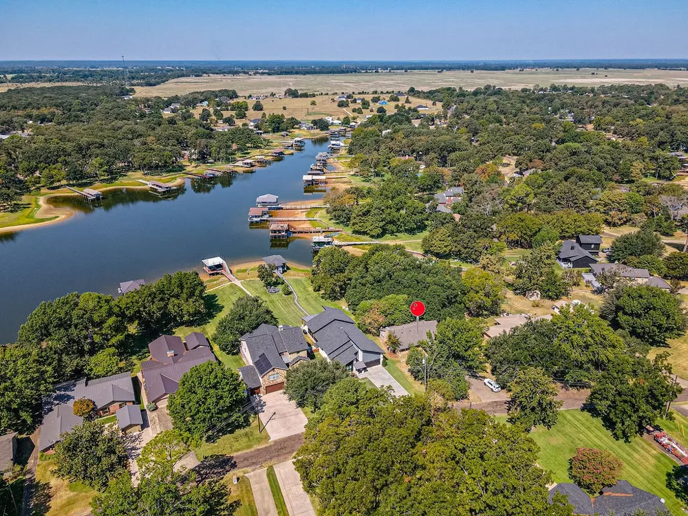 542 Arrowwood Beach Road Trinidad, TX 75163