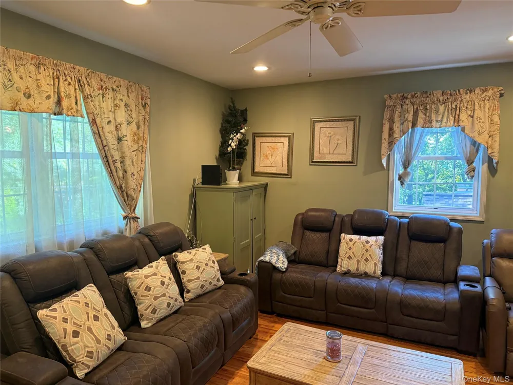 10 Jay Court Carmel, NY 10512