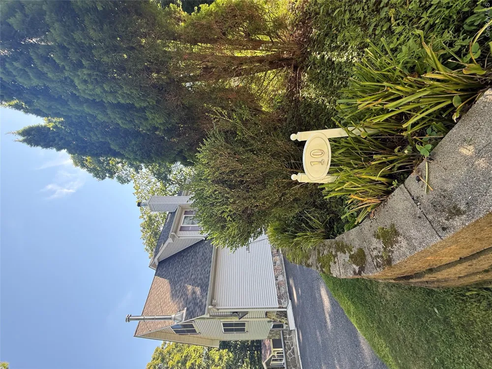 10 Jay Court Carmel, NY 10512