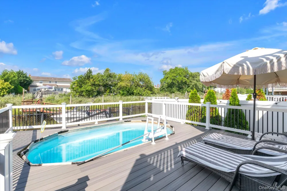 3290 Parkway Drive Baldwin, NY 11510