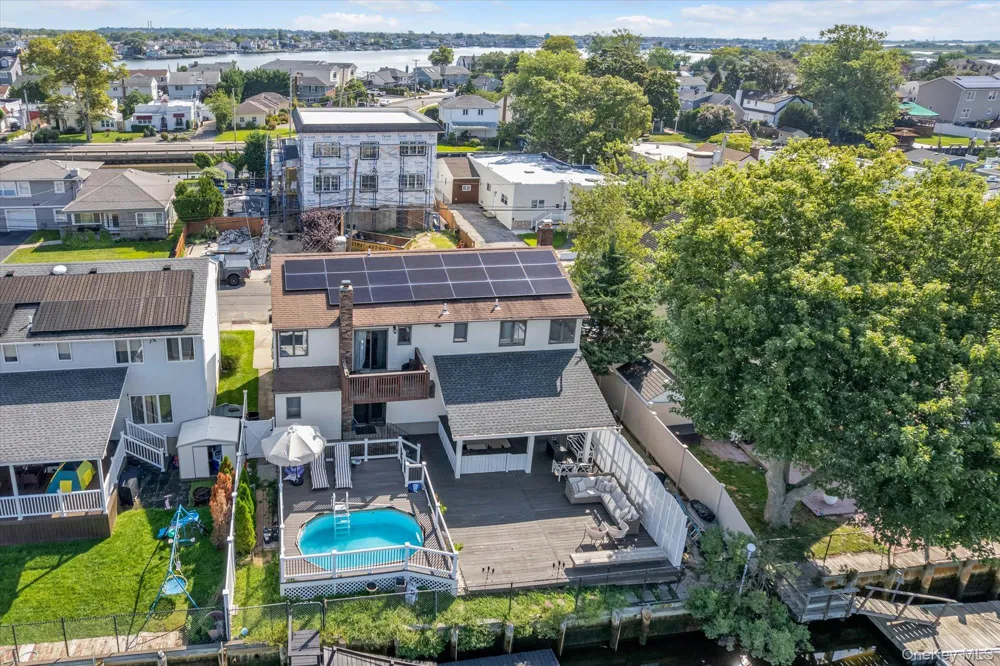 3290 Parkway Drive Baldwin, NY 11510