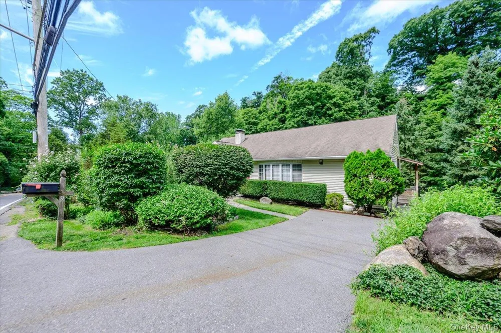 9 Somerstown Road Ossining, NY 10562
