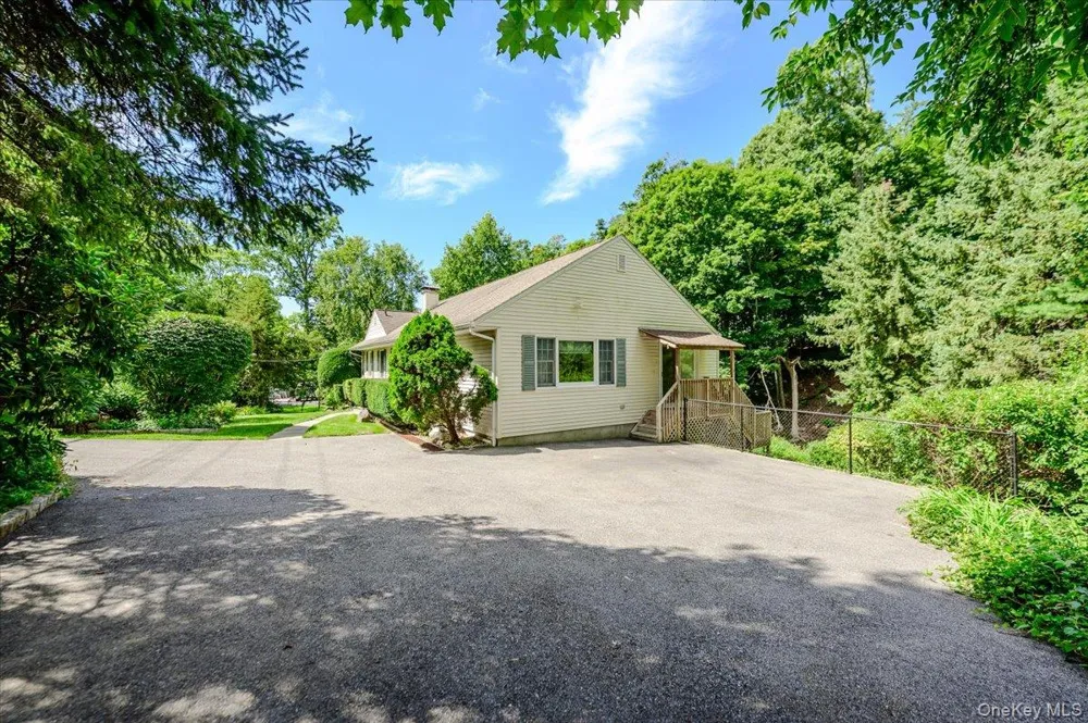 9 Somerstown Road Ossining, NY 10562