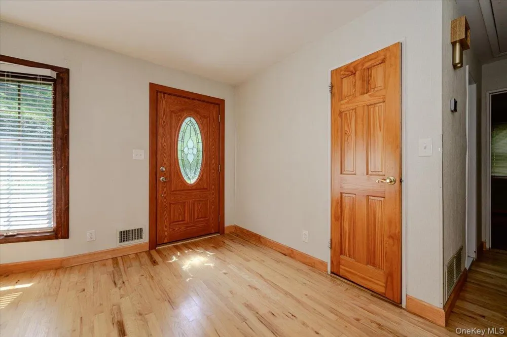 9 Somerstown Road Ossining, NY 10562