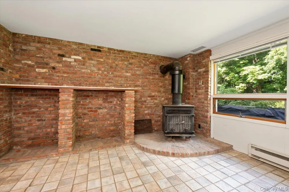 9 Somerstown Road Ossining, NY 10562