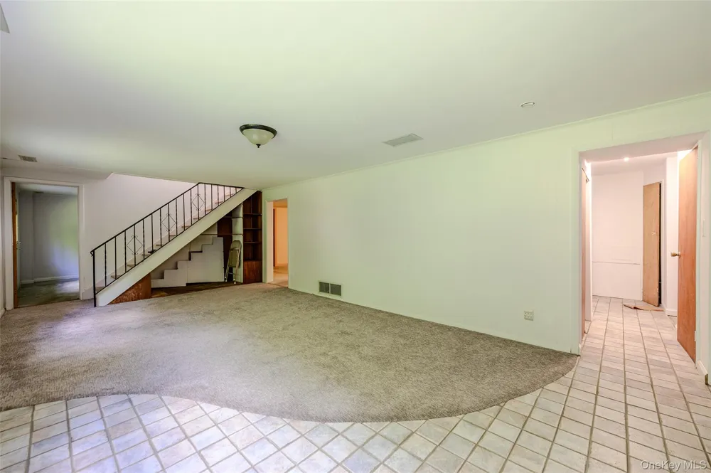 9 Somerstown Road Ossining, NY 10562