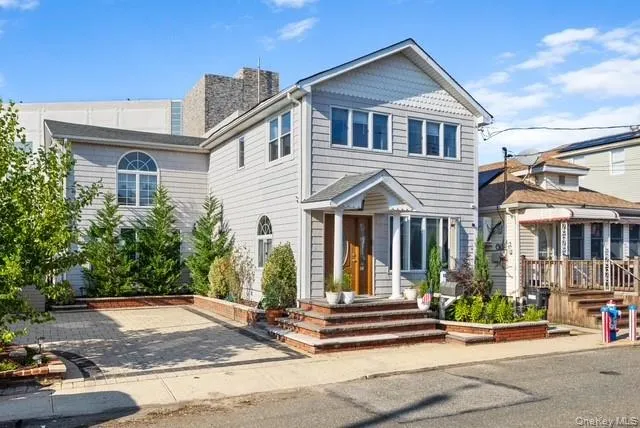 25 W 10th Road Broad Channel, NY 11693