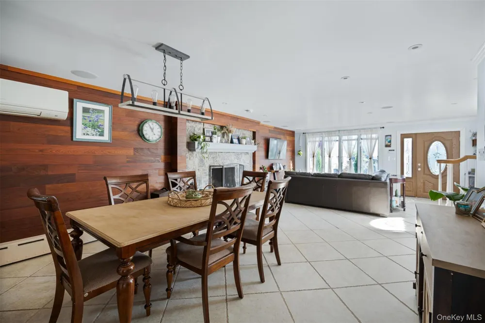 25 W 10th Road Broad Channel, NY 11693