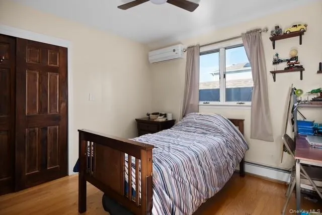 25 W 10th Road Broad Channel, NY 11693