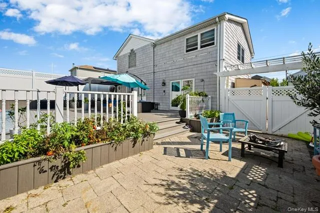 25 W 10th Road Broad Channel, NY 11693