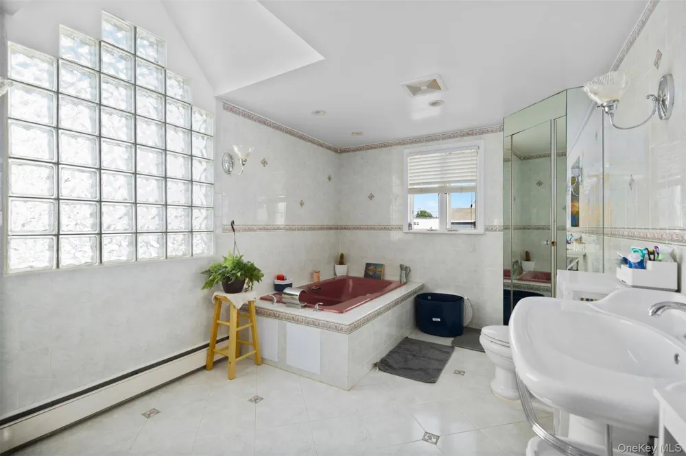 25 W 10th Road Broad Channel, NY 11693