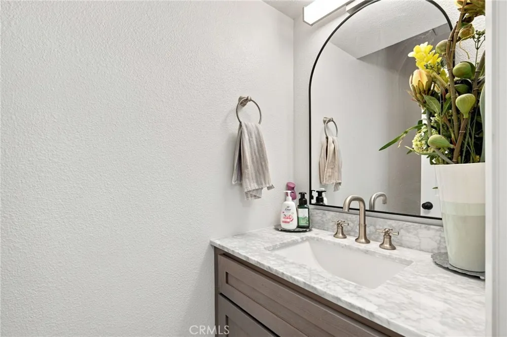 3123 Buffalo Ontario, CA 91761