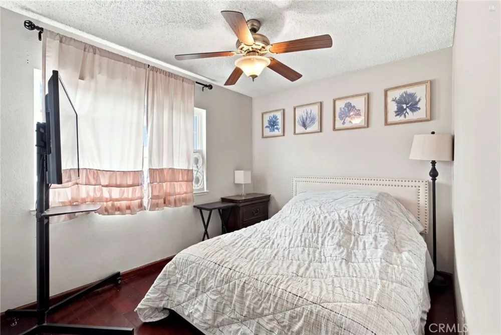 3123 Buffalo Ontario, CA 91761