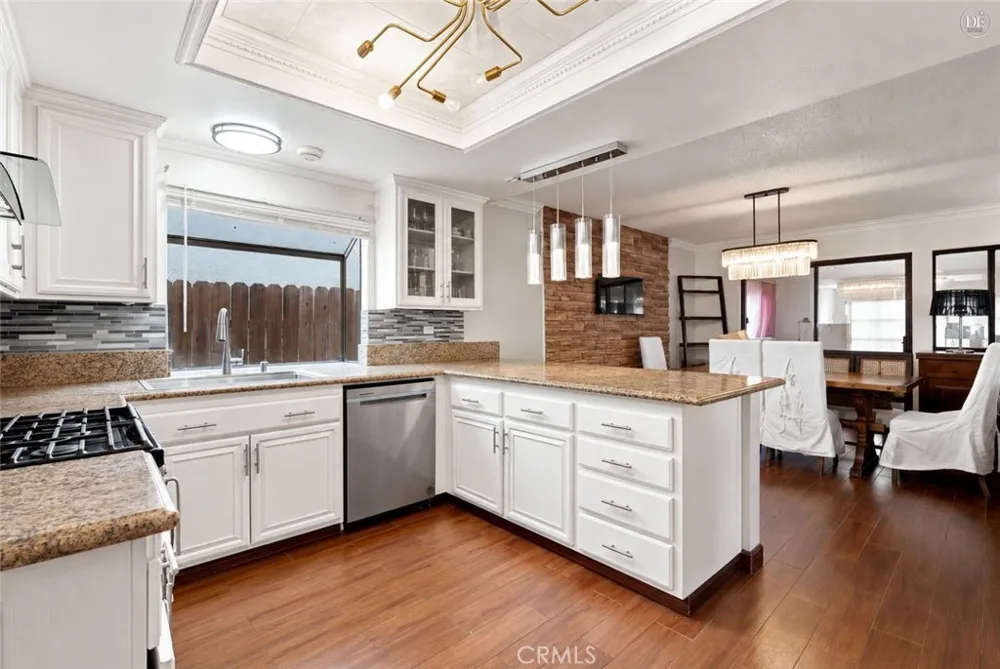 3123 Buffalo Ontario, CA 91761