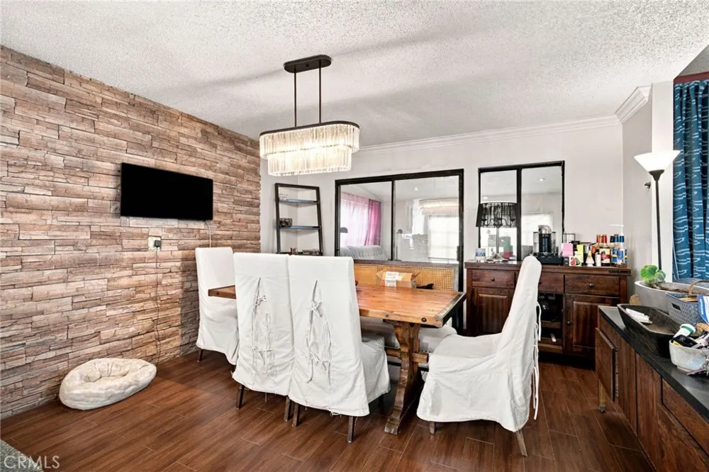 3123 Buffalo Ontario, CA 91761