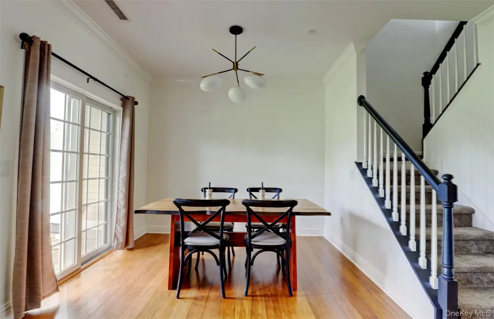 415 Gardenia Drive Rhinebeck, NY 12572